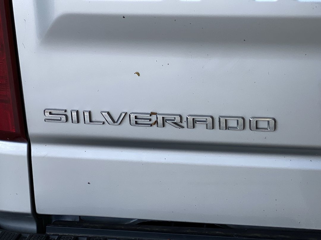 Thumbnail: 2022 Chevrolet Silverado 1500 - 18