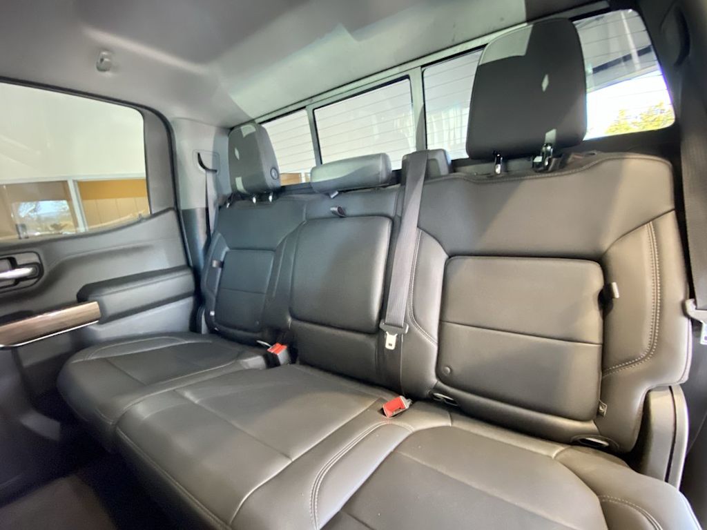 Thumbnail: 2019 Chevrolet Silverado 1500 - 12