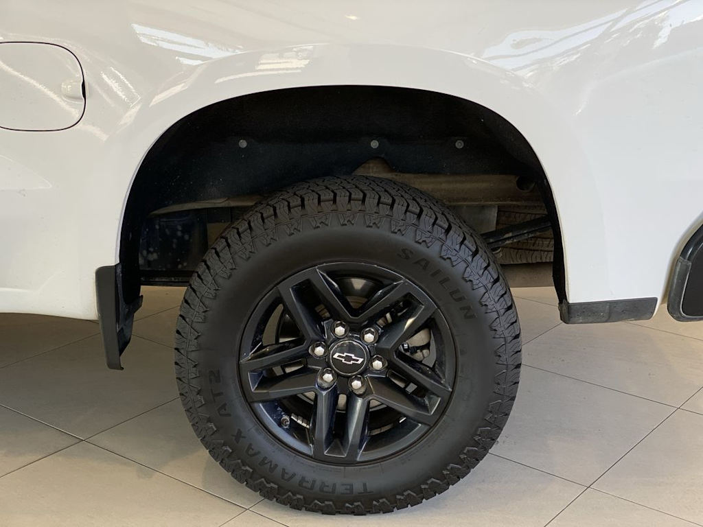 Thumbnail: 2019 Chevrolet Silverado 1500 - 8