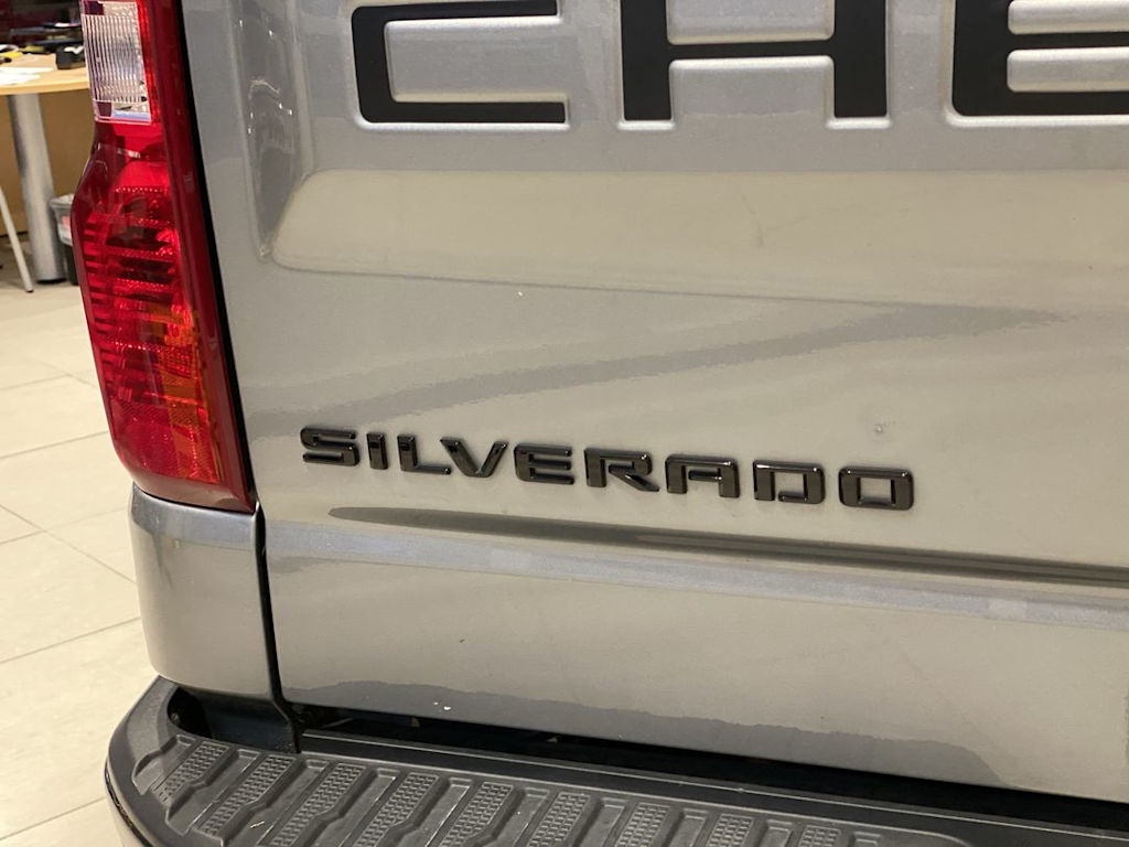 Thumbnail: 2024 Chevrolet Silverado 1500 - 19