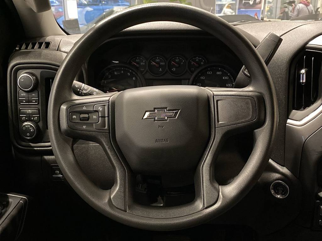 Thumbnail: 2024 Chevrolet Silverado 1500 - 2