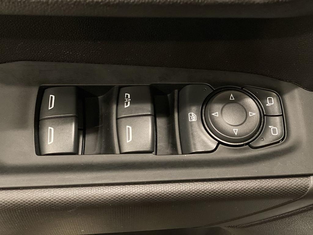 Thumbnail: 2024 Chevrolet Silverado 1500 - 22