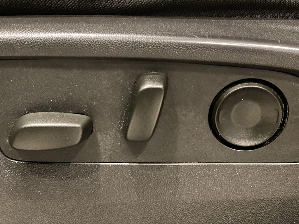 Thumbnail: 2024 Chevrolet Silverado 1500 - 21