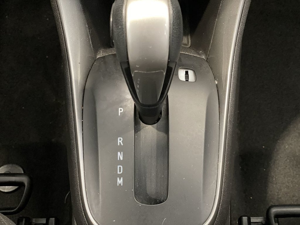 Thumbnail: 2018 Chevrolet Trax - 12