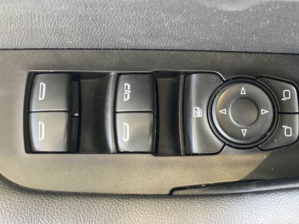 Thumbnail: 2021 Chevrolet Blazer - 22