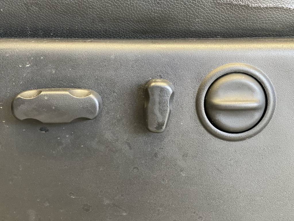 Thumbnail: 2011 GMC Sierra 1500 - 21