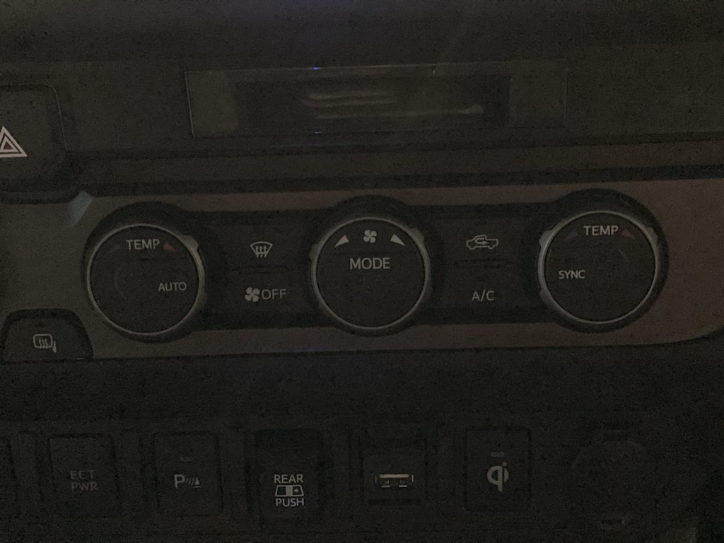 Thumbnail: 2021 Toyota Tacoma - 26