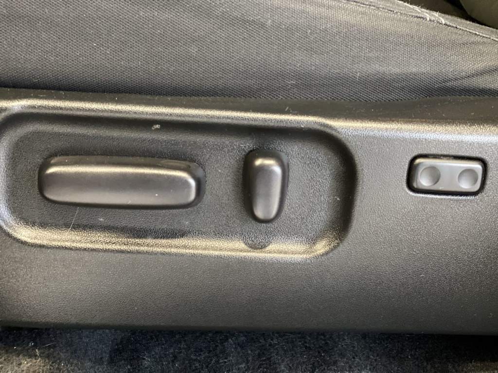 Thumbnail: 2021 Toyota Tacoma - 22