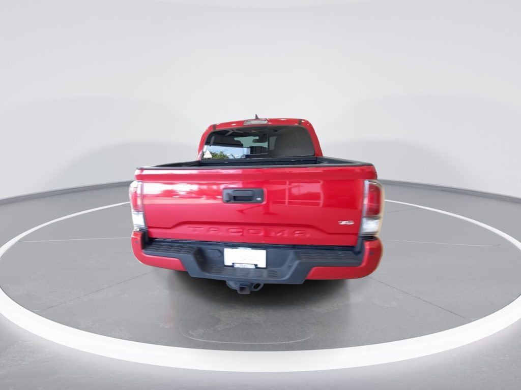 Thumbnail: 2021 Toyota Tacoma - 16