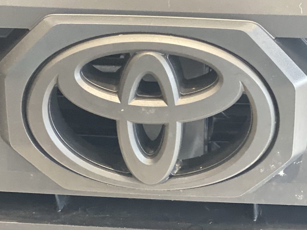 Thumbnail: 2024 Toyota Tacoma - 19