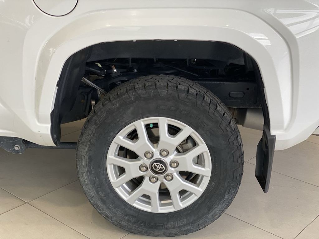 Thumbnail: 2024 Toyota Tacoma - 8