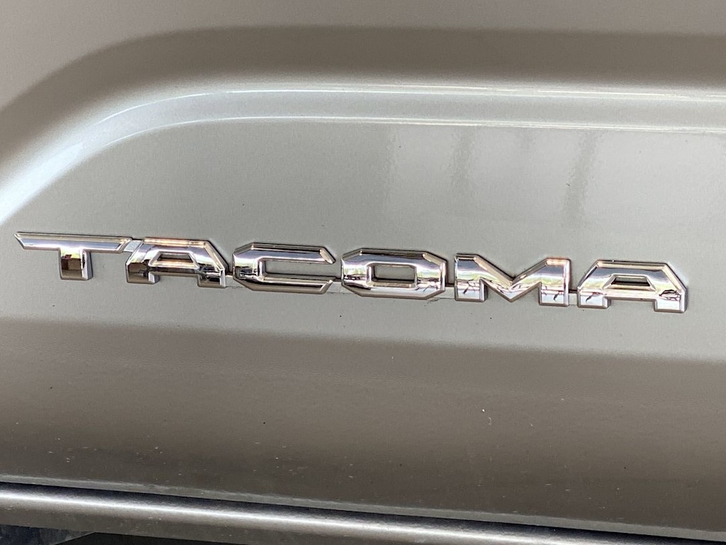 Thumbnail: 2024 Toyota Tacoma - 21