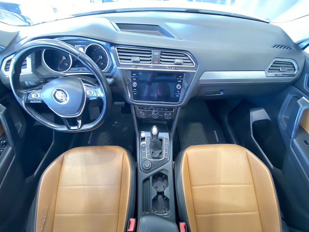 Thumbnail: 2019 Volkswagen Tiguan - 9