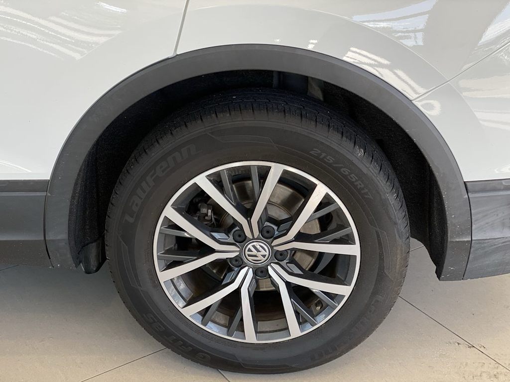 Thumbnail: 2019 Volkswagen Tiguan - 8