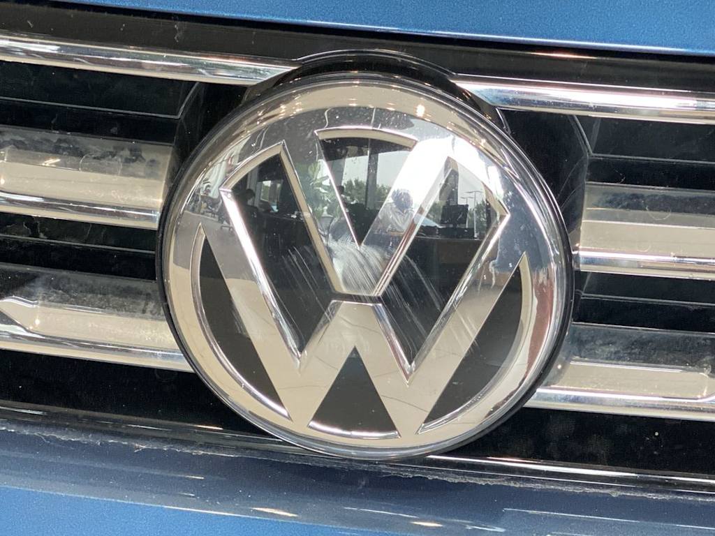 Thumbnail: 2020 Volkswagen Tiguan - 7