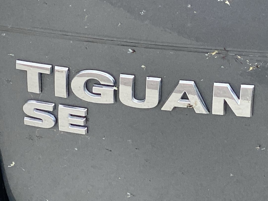 Thumbnail: 2021 Volkswagen Tiguan - 19