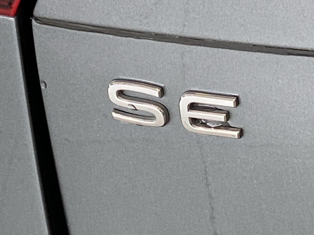 Thumbnail: 2022 Volkswagen Tiguan - 21