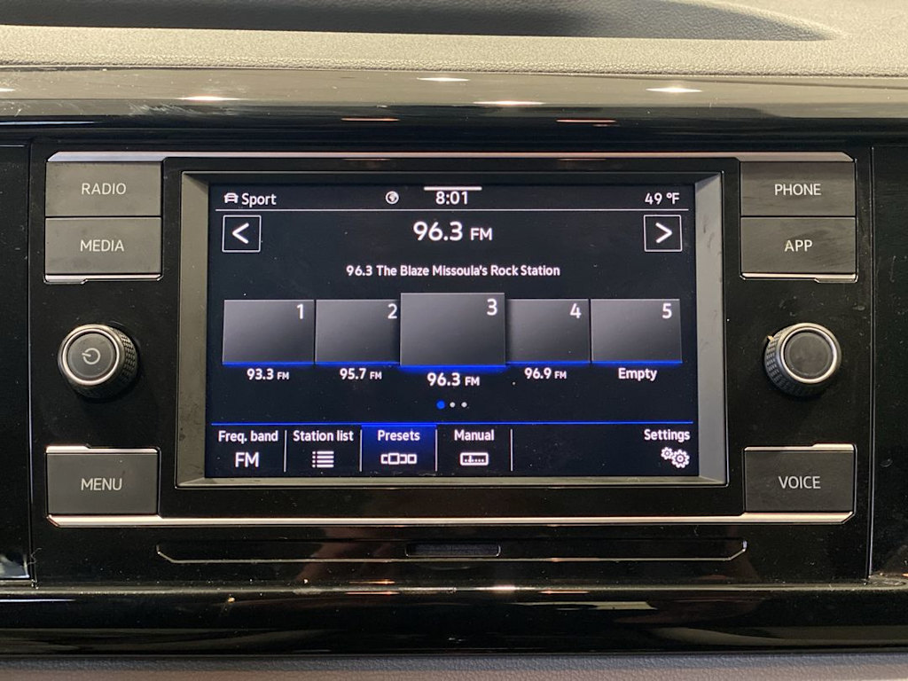 Thumbnail: 2023 Volkswagen Taos - 13