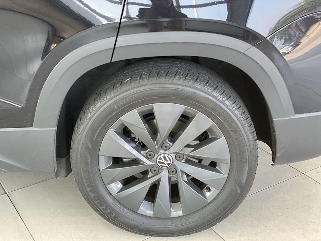 Thumbnail: 2022 Volkswagen Taos - 8