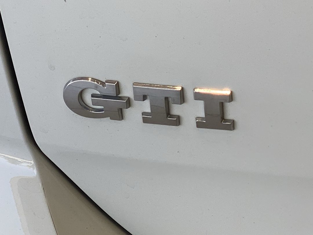 Thumbnail: 2018 Volkswagen Golf - 7
