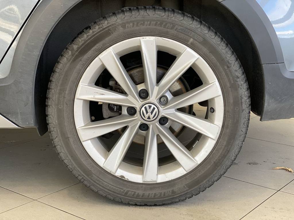 2019 Volkswagen Golf Alltrack S 7