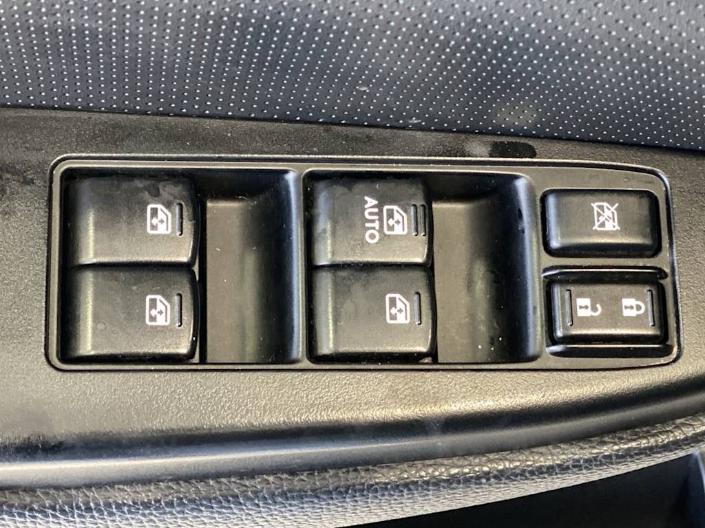 Thumbnail: 2014 Subaru Outback - 23