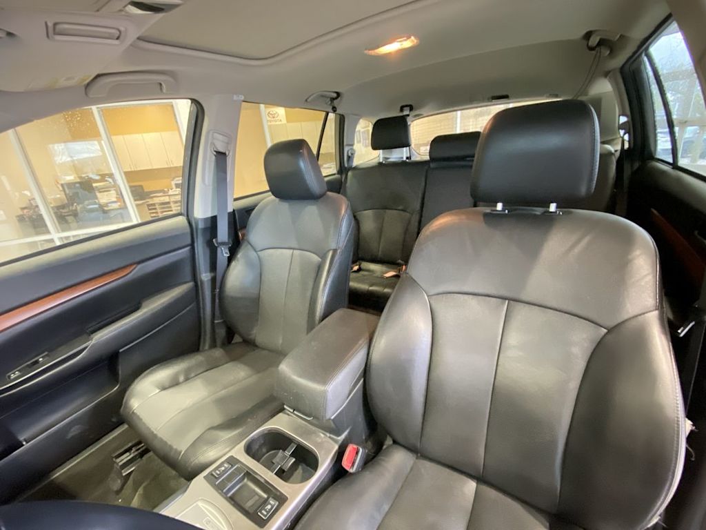 Thumbnail: 2014 Subaru Outback - 10