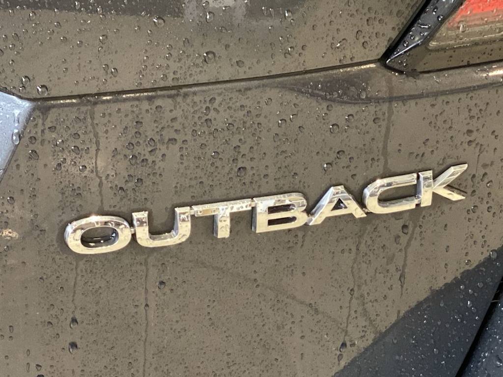 Thumbnail: 2022 Subaru Outback - 22