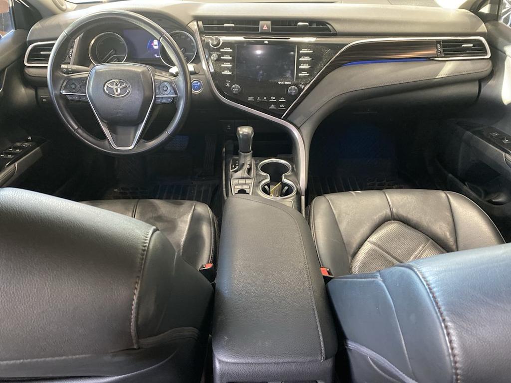 Thumbnail: 2018 Toyota Camry - 8