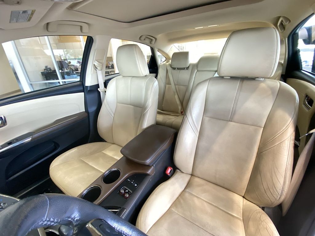 Thumbnail: 2013 Toyota Avalon - 9