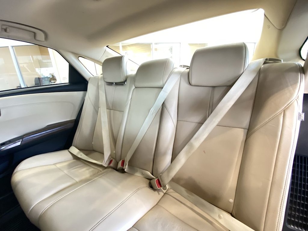 Thumbnail: 2013 Toyota Avalon - 27