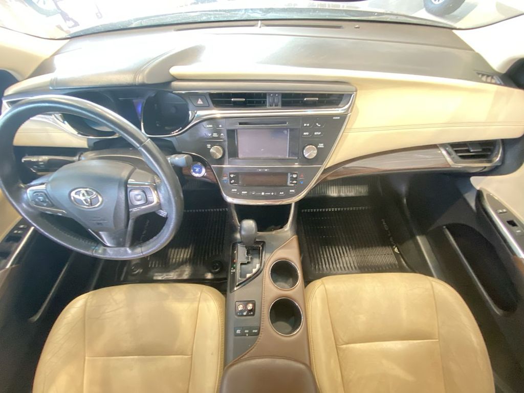 Thumbnail: 2013 Toyota Avalon - 7