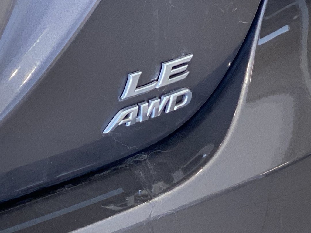 Thumbnail: 2023 Toyota Camry - 7