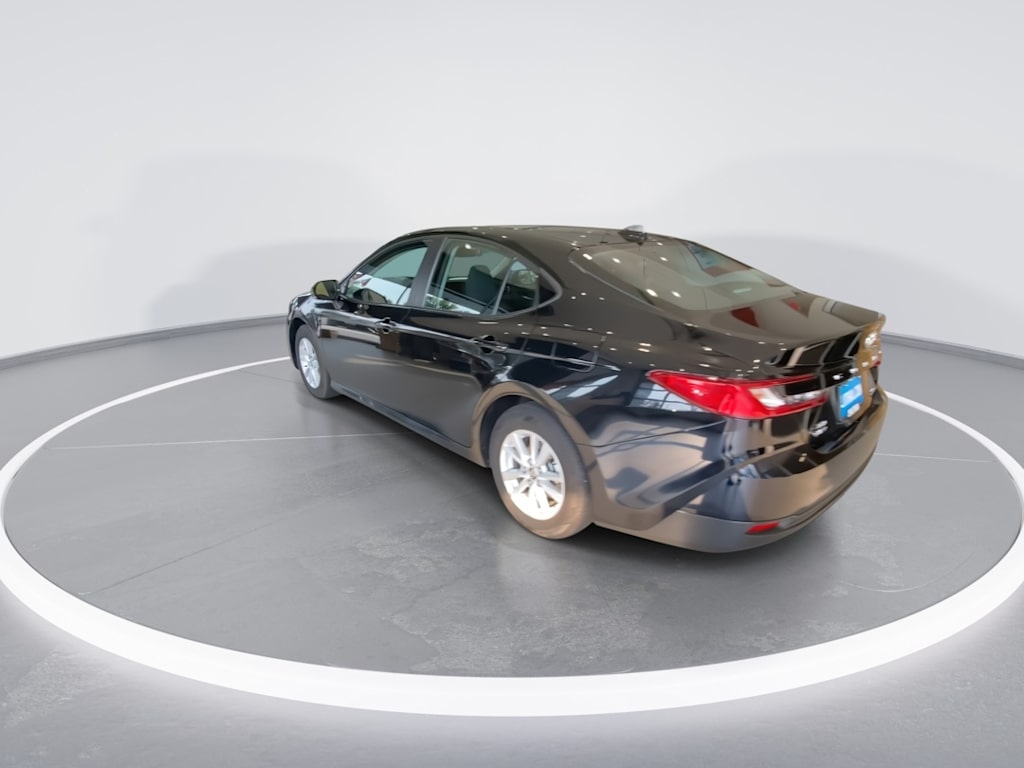 Thumbnail: 2025 Toyota Camry - 15