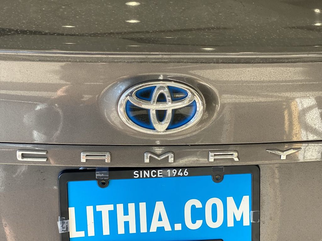 Thumbnail: 2020 Toyota Camry - 20