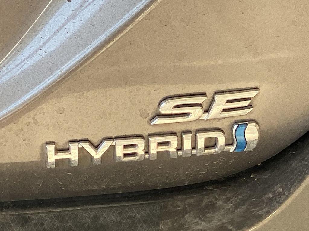Thumbnail: 2020 Toyota Camry - 21