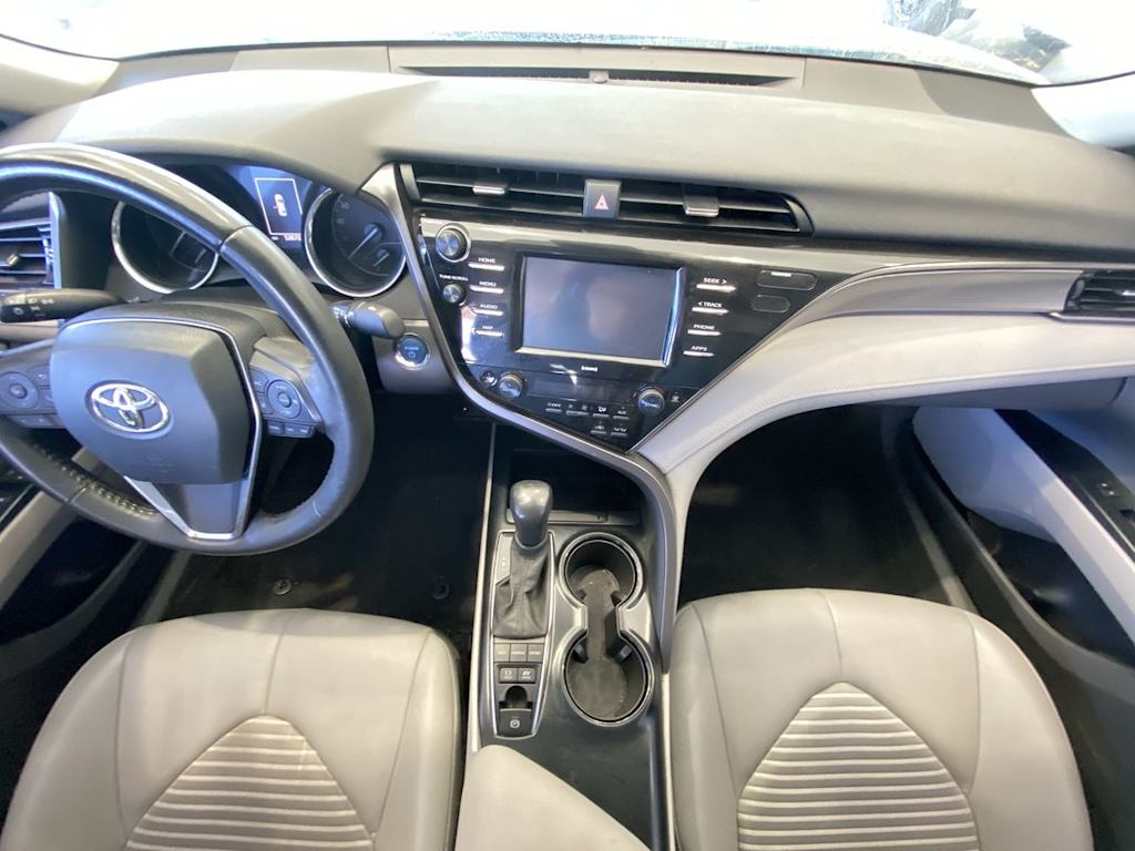 Thumbnail: 2020 Toyota Camry - 8