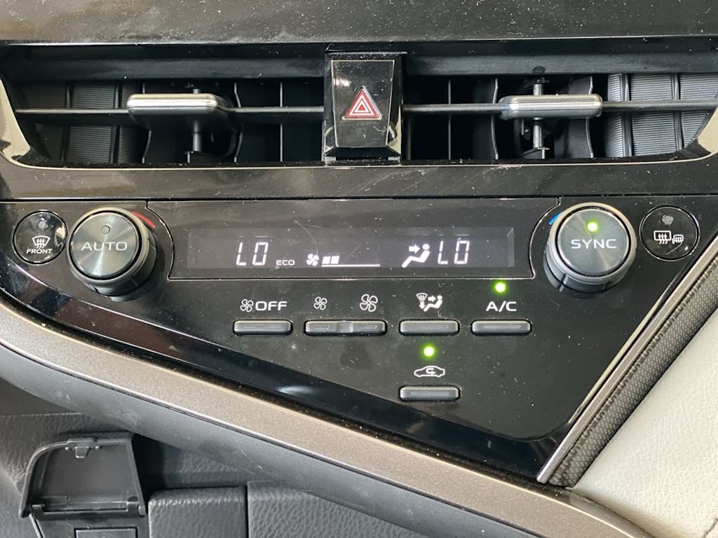 Thumbnail: 2022 Toyota Camry - 25