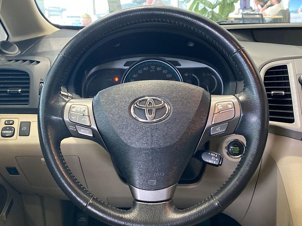 Thumbnail: 2012 Toyota Venza - 2