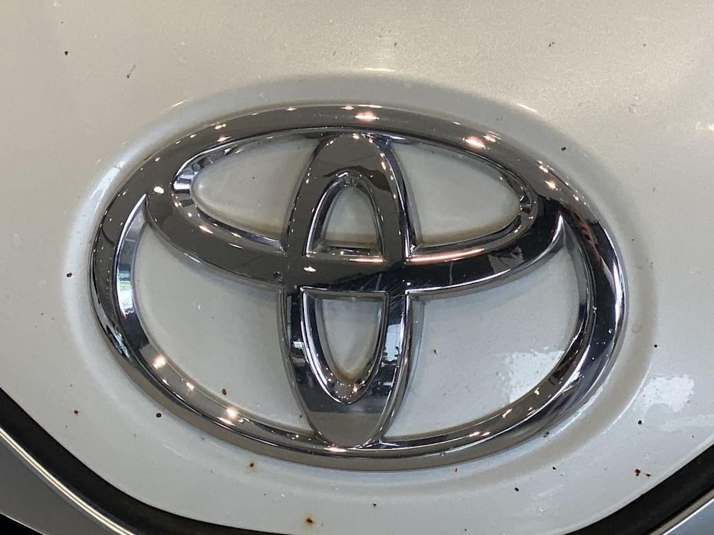 Thumbnail: 2012 Toyota Venza - 7