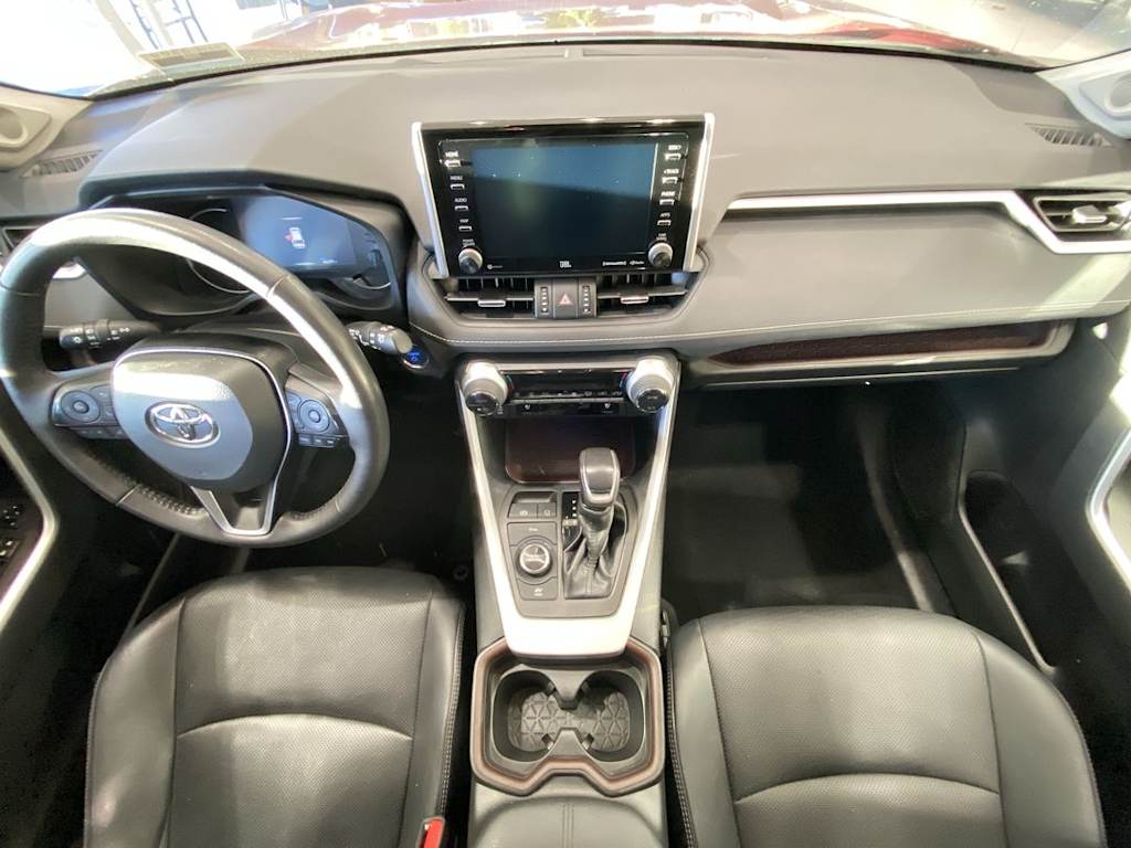 Thumbnail: 2021 Toyota RAV4 - 7