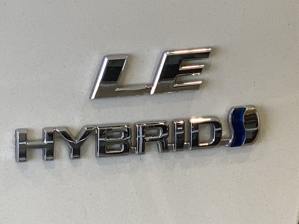 Thumbnail: 2021 Toyota RAV4 - 22