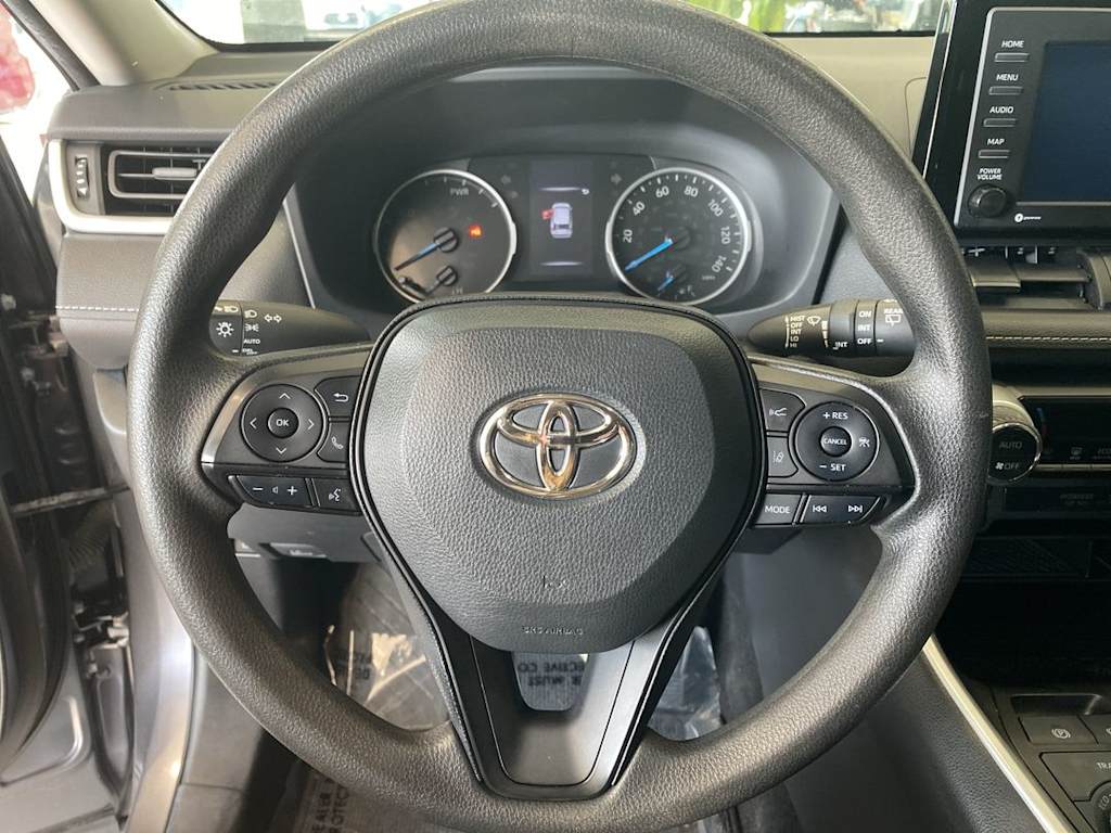 Thumbnail: 2022 Toyota RAV4 - 2