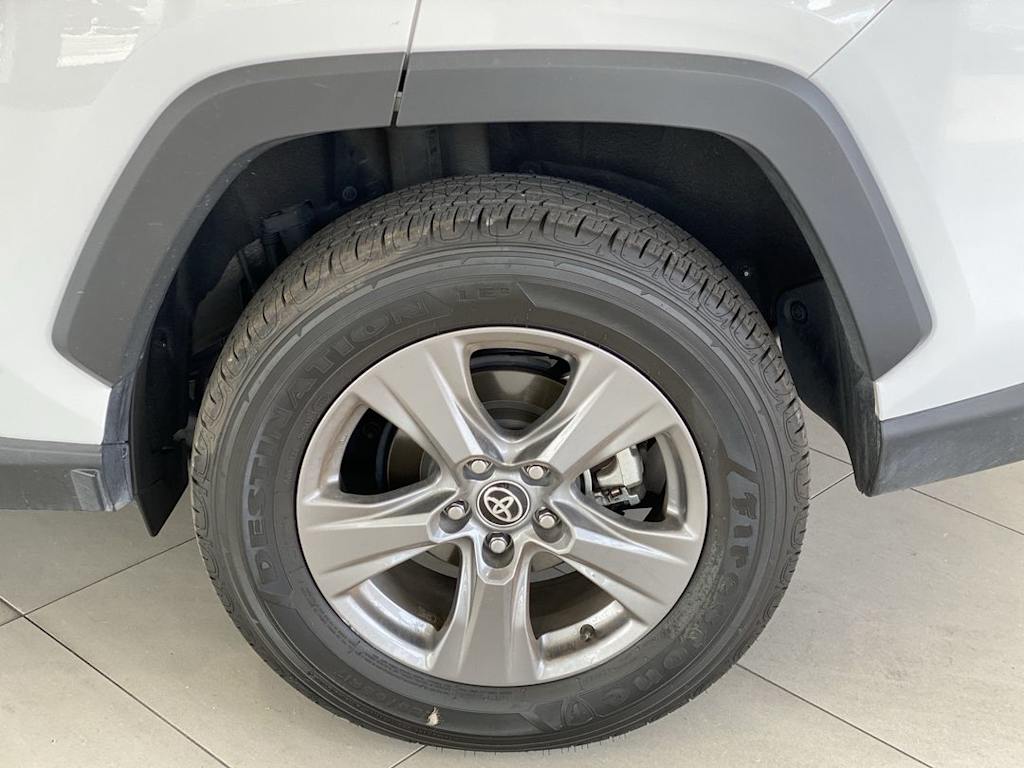 Thumbnail: 2024 Toyota RAV4 - 8