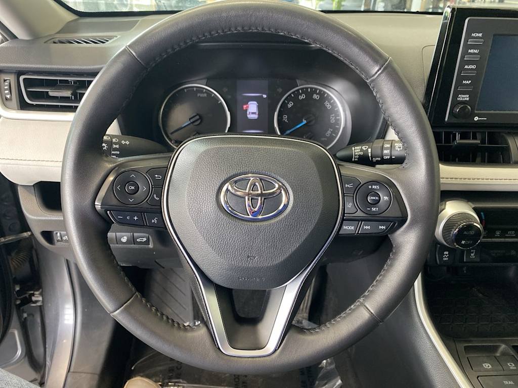 Thumbnail: 2022 Toyota RAV4 - 2