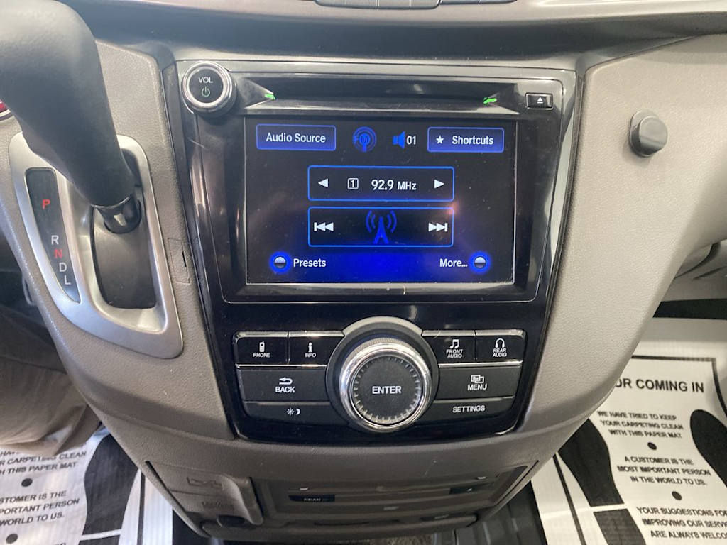 Thumbnail: 2016 Honda Odyssey - 12