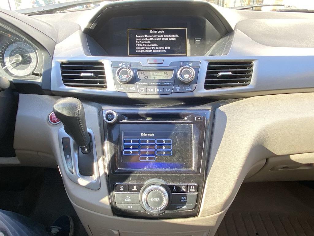 Thumbnail: 2016 Honda Odyssey - 10