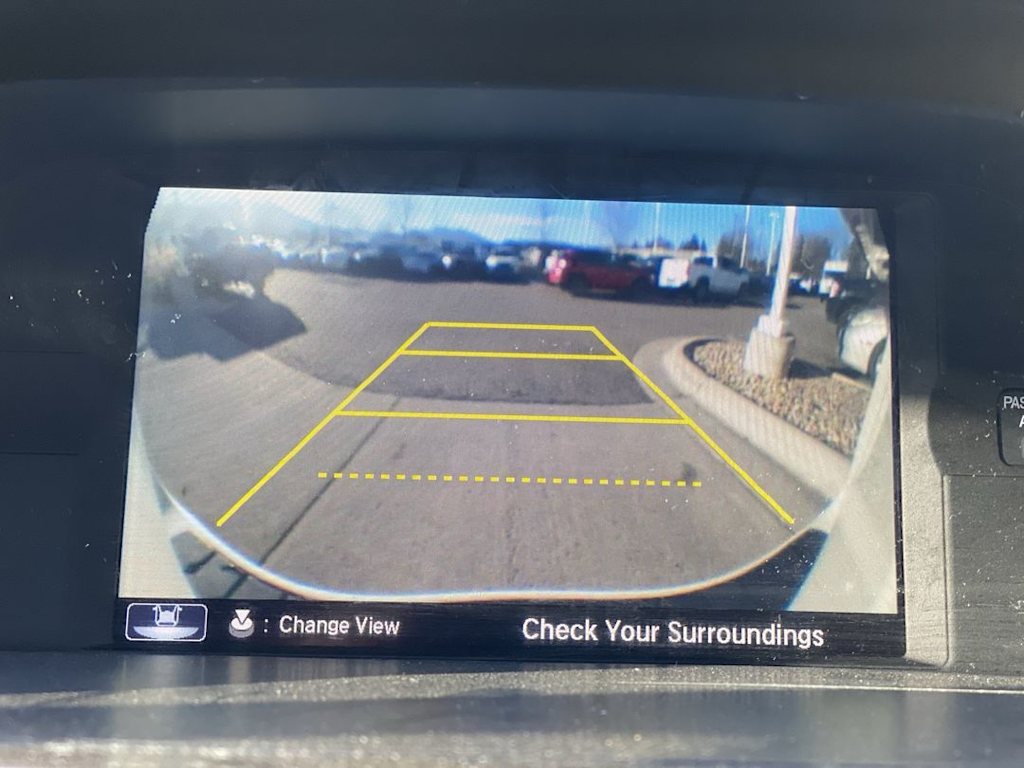 Thumbnail: 2016 Honda Odyssey - 17