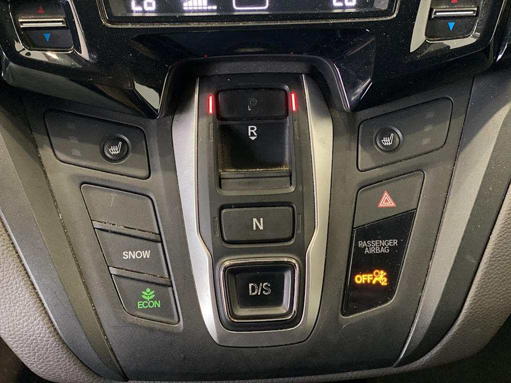 Thumbnail: 2018 Honda Odyssey - 24