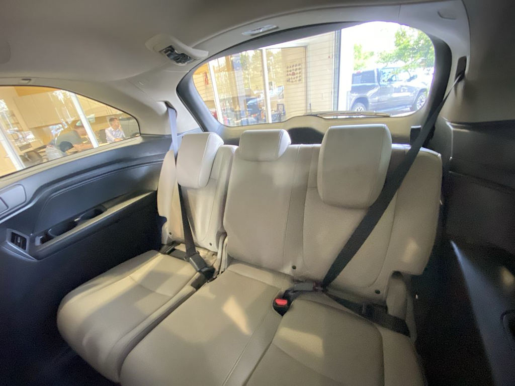 Thumbnail: 2018 Honda Odyssey - 29